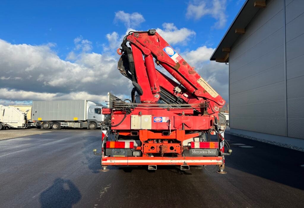 (D) 2004 MB Actros 2541 6x2*4 Brücke / Kran