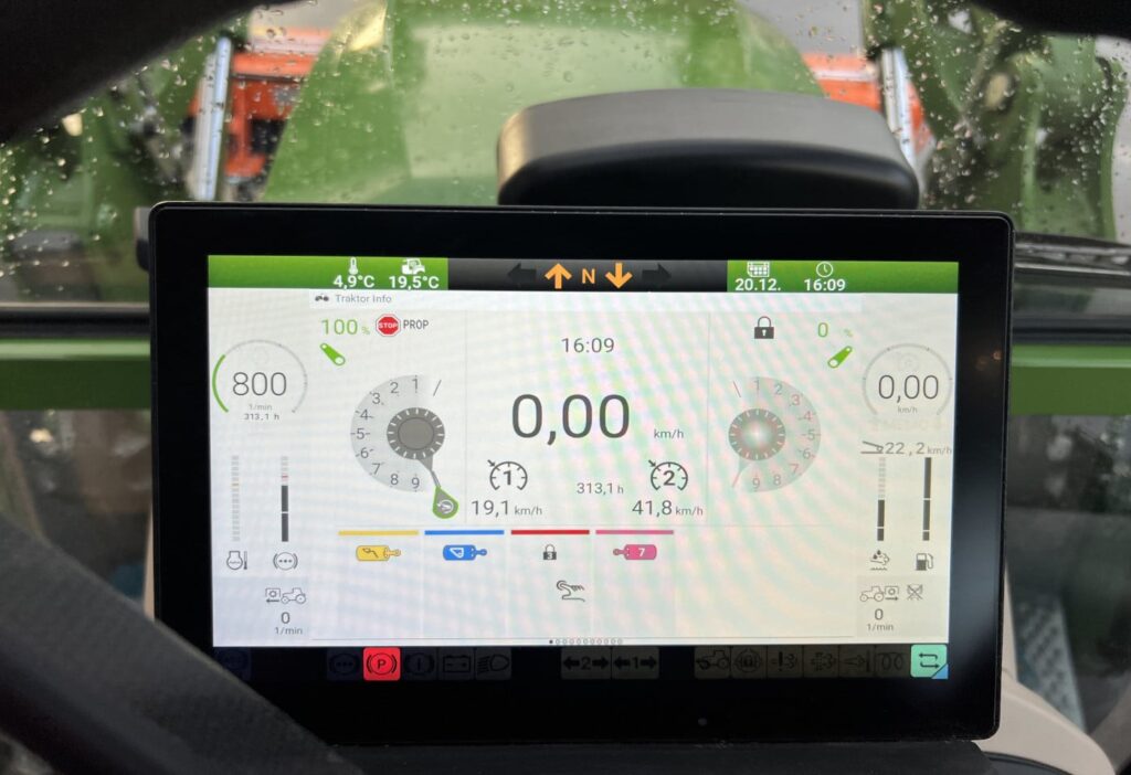 (D) 2021 Fendt 211 S Vario GEN 3