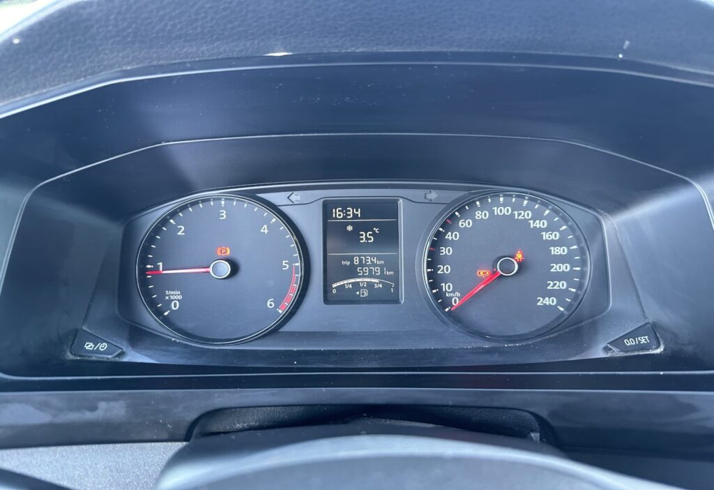 (D) 2018 VW T6 Transporter Brücke