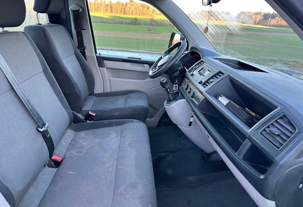 2017 VW T6 Transporter Brücke