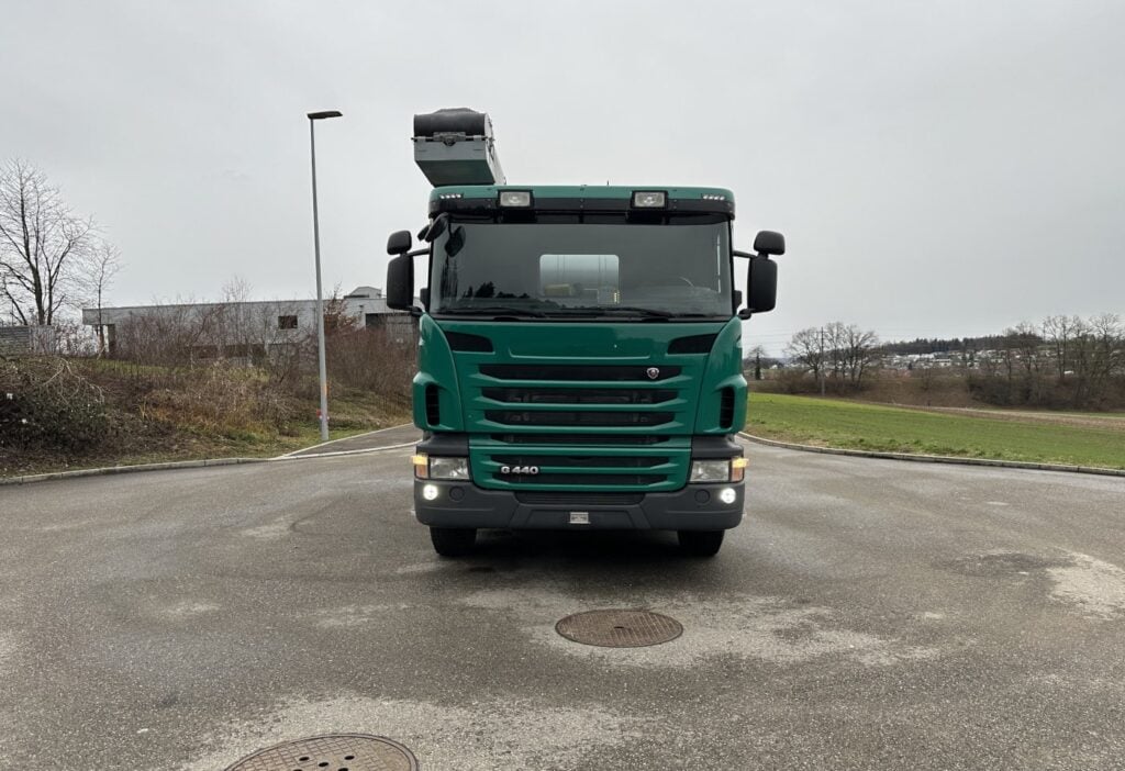 2012 Scania G440 LB 8x4 Betonmischer mit Förderband
