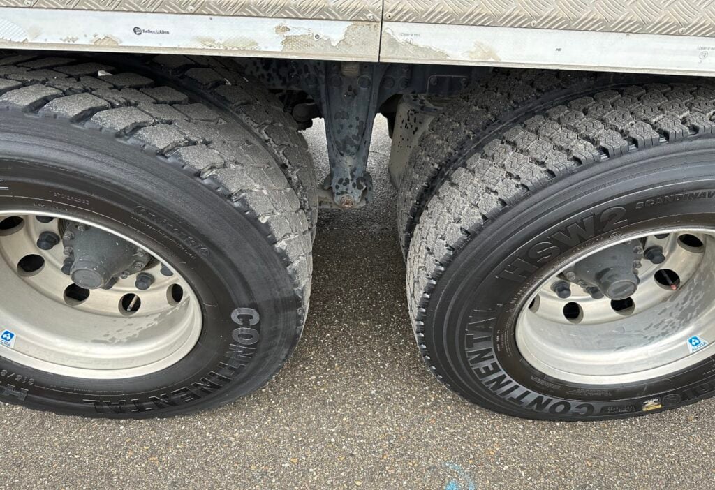 2012 Scania G440 LB 8x4 Betonmischer mit Förderband