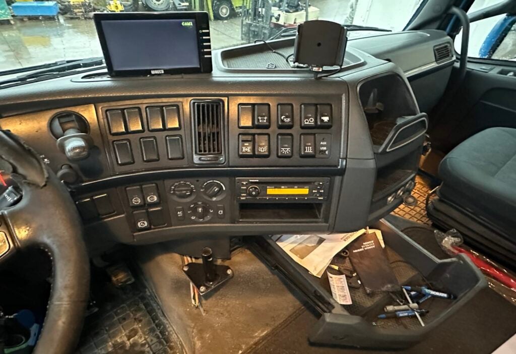 2014 Volvo FH-500 6x4T SZM ( Getriebe Defekt )