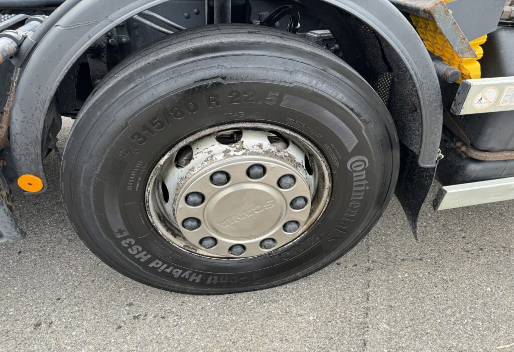 (D) 2013 Scania G440 8x4 Haken