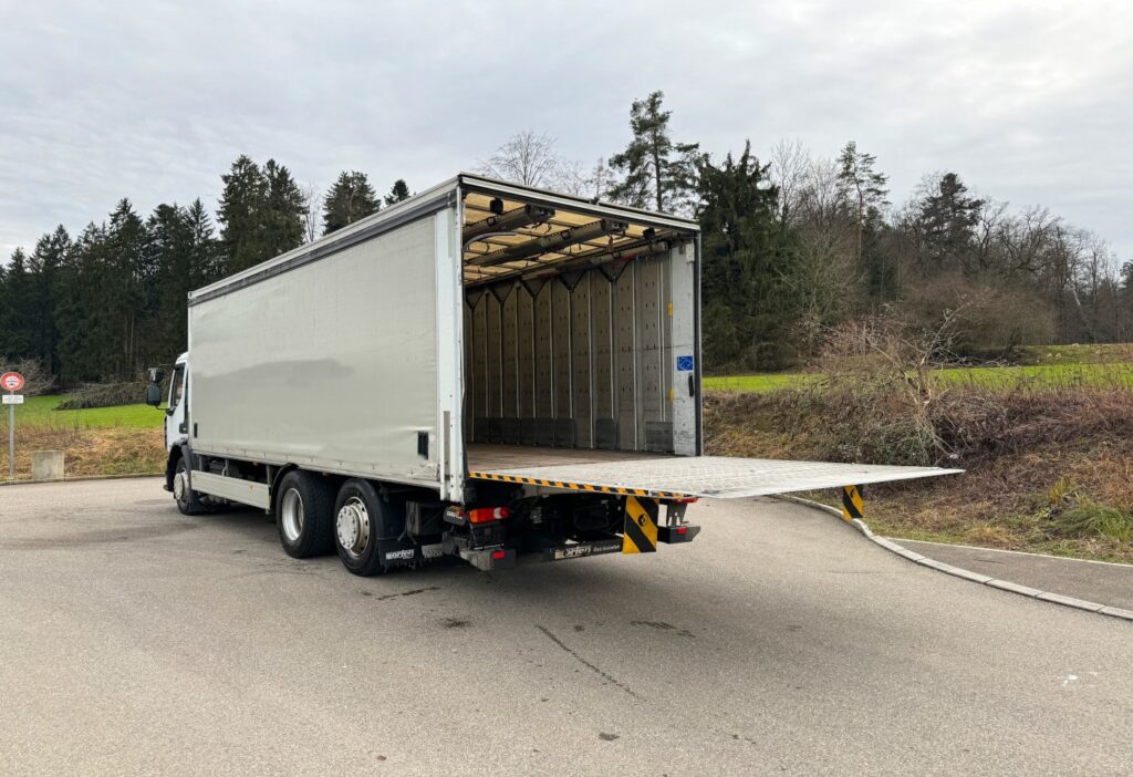 (D) 2011 Renault Premium 430 6x2/4 Blache HB