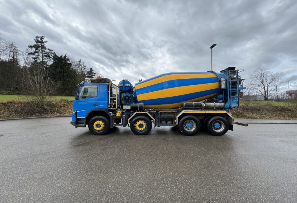 2011 Volvo FMX-460 8x4R Betonmischer