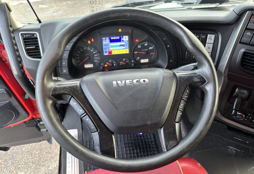 2015 Iveco 440S46T Stralis 4x2 SZM