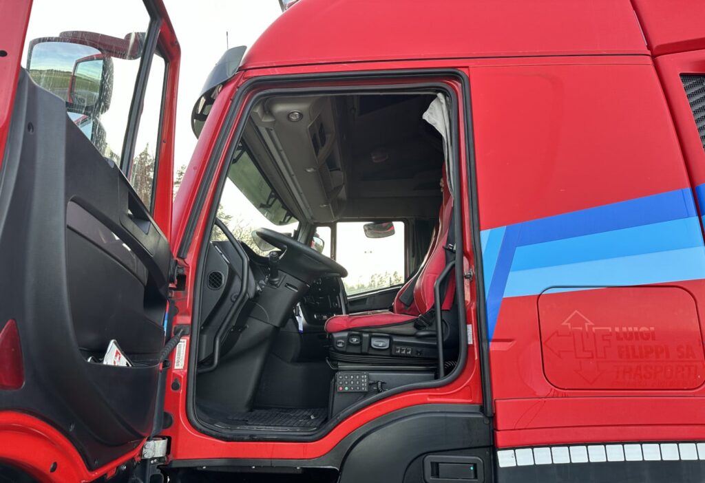 2015 Iveco 440S46T Stralis 4x2 SZM