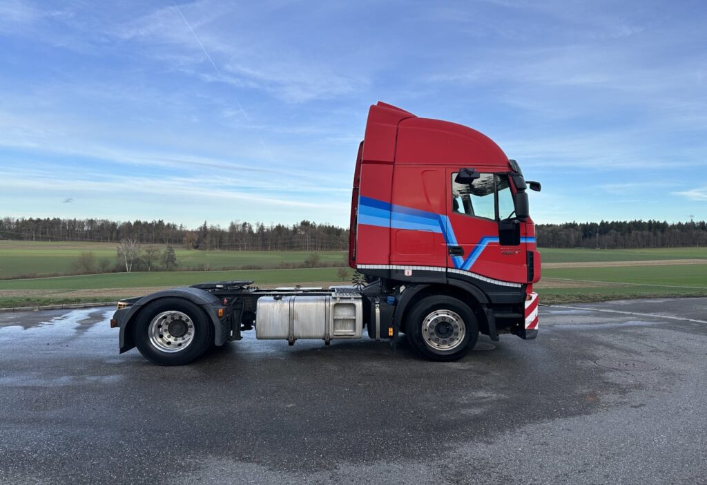 2015 Iveco 440S46T Stralis 4x2 SZM