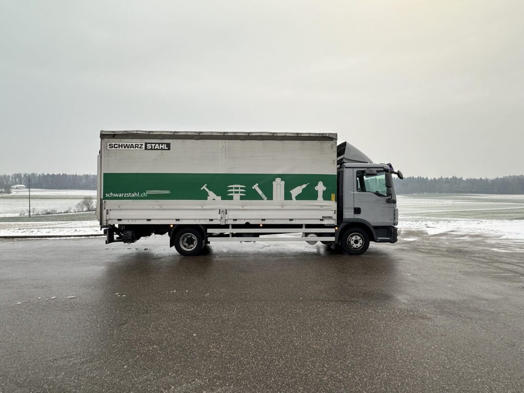 2009 MAN TGL 8.220 4x2 Blache / HB