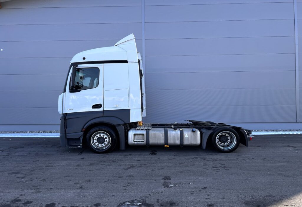(D) 2016 MB-Actros 1845 4x2 SZM