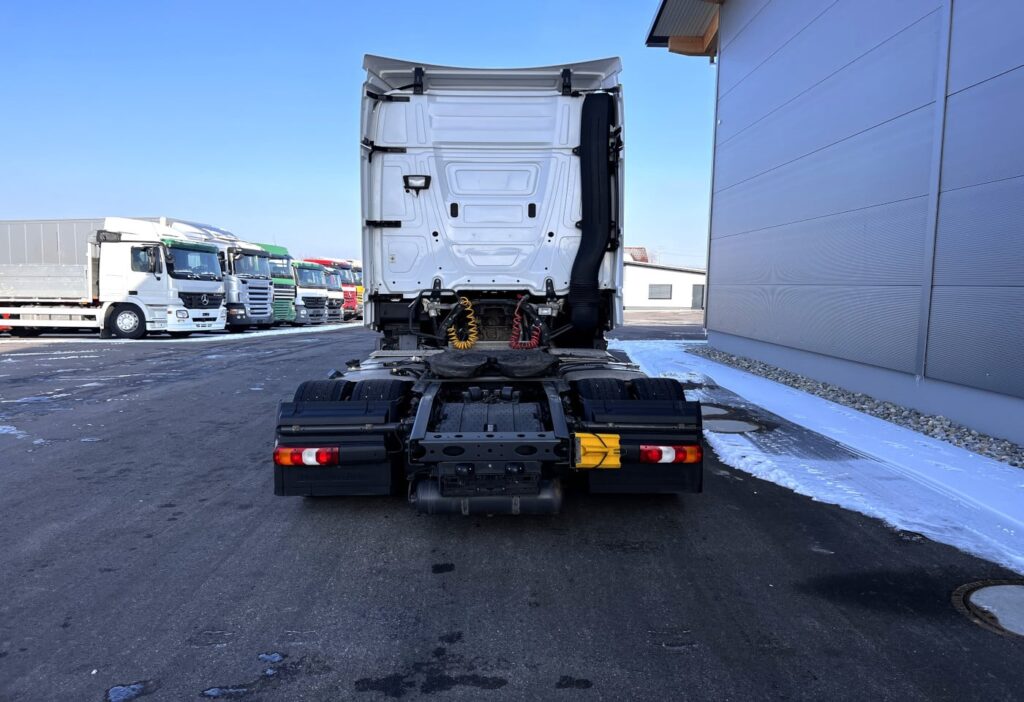 (D) 2016 MB-Actros 1845 4x2 SZM