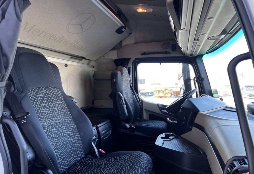(D) 2016 MB-Actros 1845 4x2 SZM