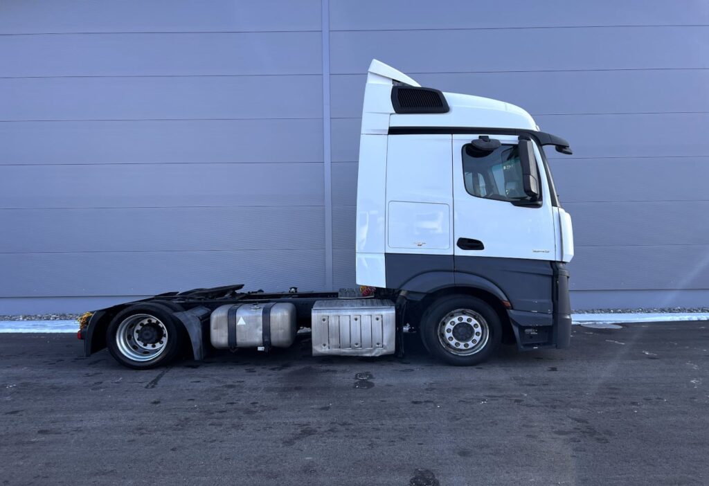 (D) 2016 MB-Actros 1845 4x2 SZM