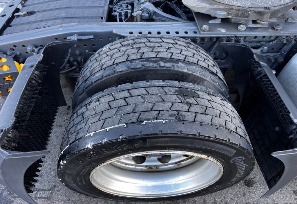 (D) 2016 MB-Actros 1845 4x2 SZM