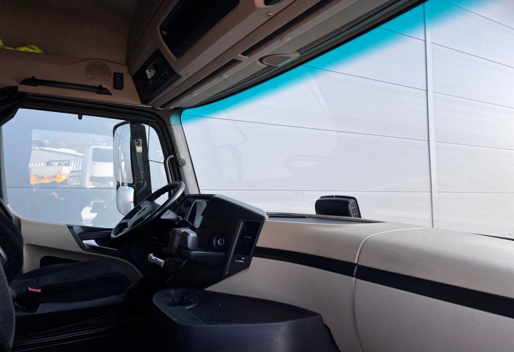 (D) 2016 MB-Actros 1845 4x2 SZM