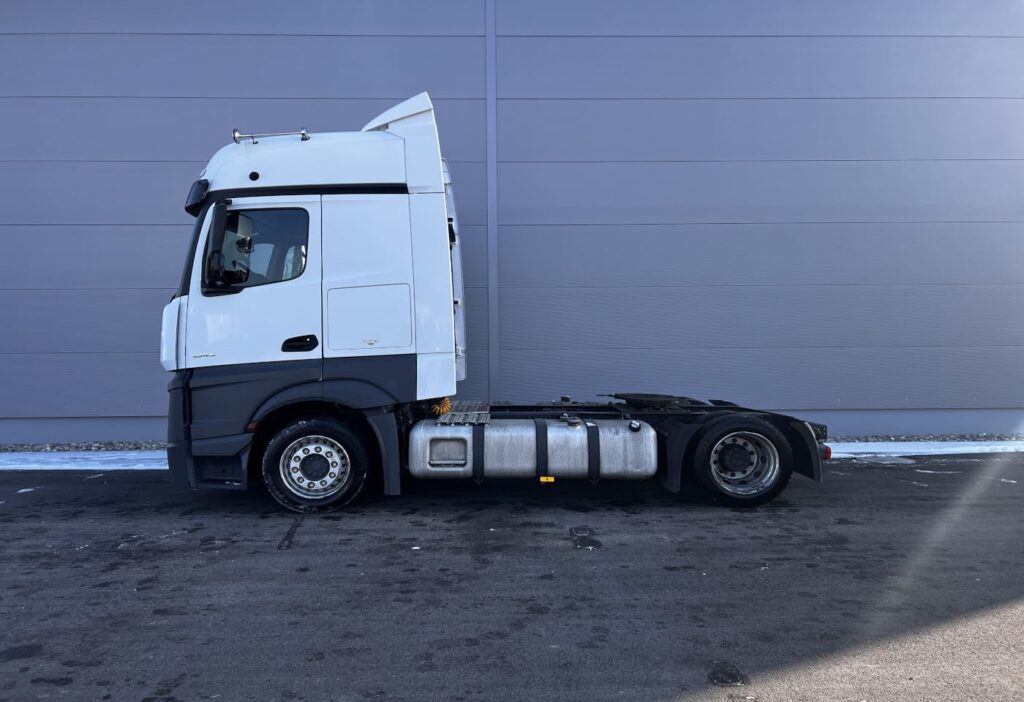 (D) 2016 MB-Actros 1845 4x2 SZM