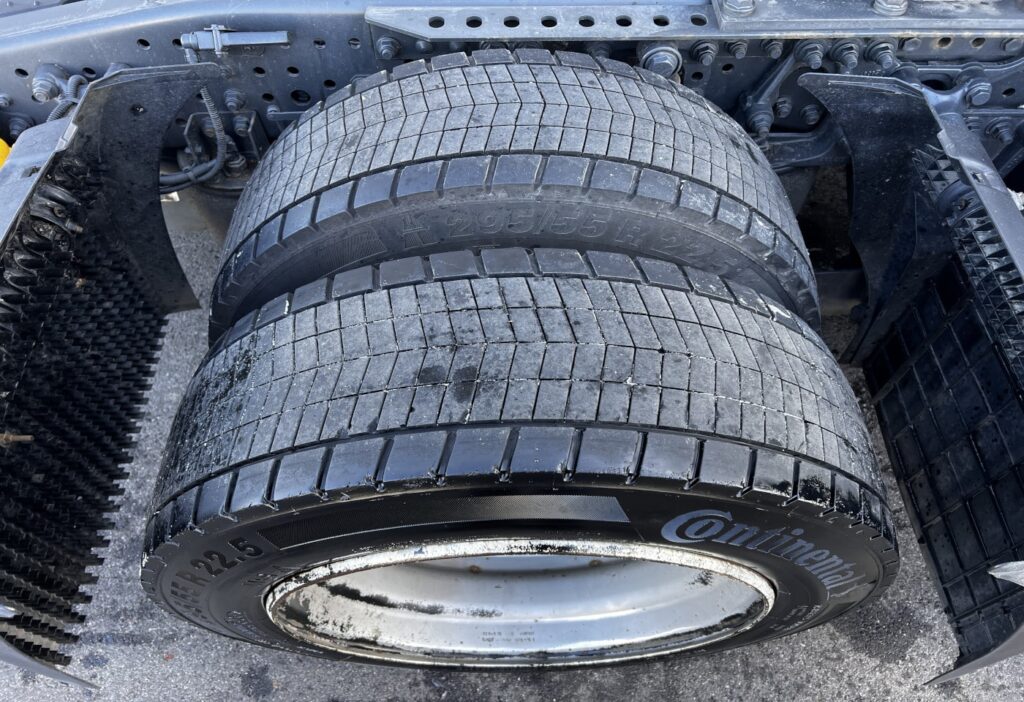 (D) 2016 MB-Actros 1845 4x2 SZM