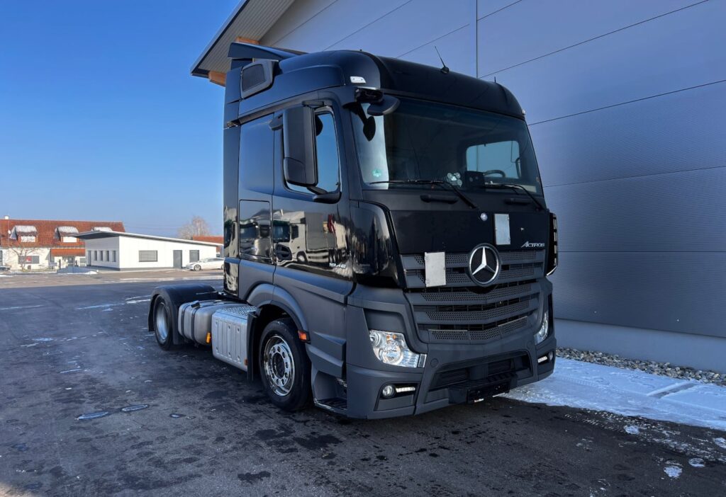 (D) 2017 MB-Actros 1845 4x2 SZM
