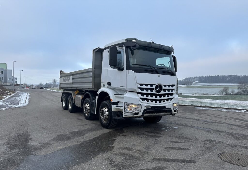 2015 MB-Arocs 3245 8x4 2-SK