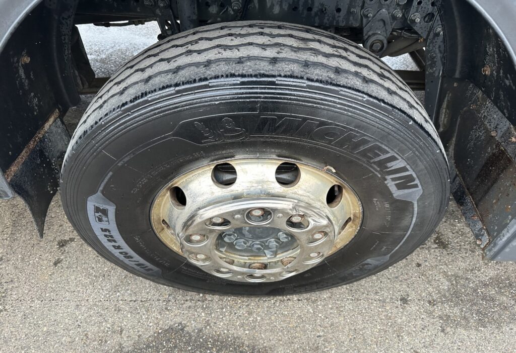 2015 MB-Arocs 3245 8x4 2-SK
