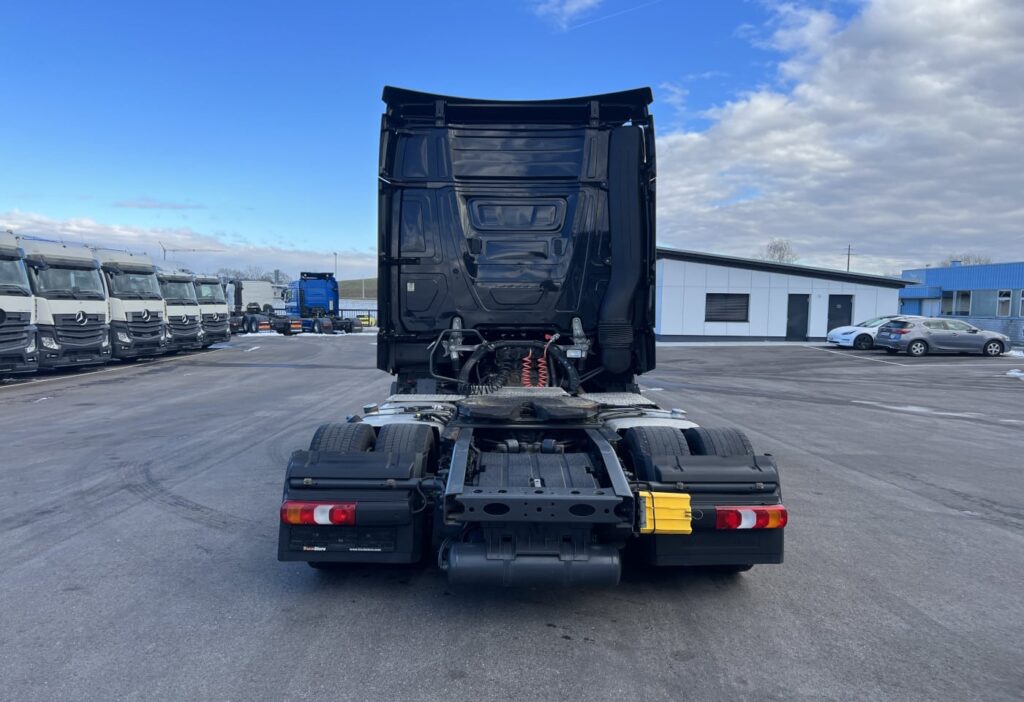 (D) 2017 MB-Actros 1842 4x2 SZM