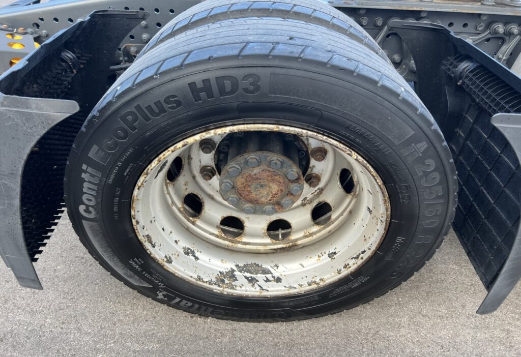 (D) 2017 MB-Actros 1842 4x2 SZM