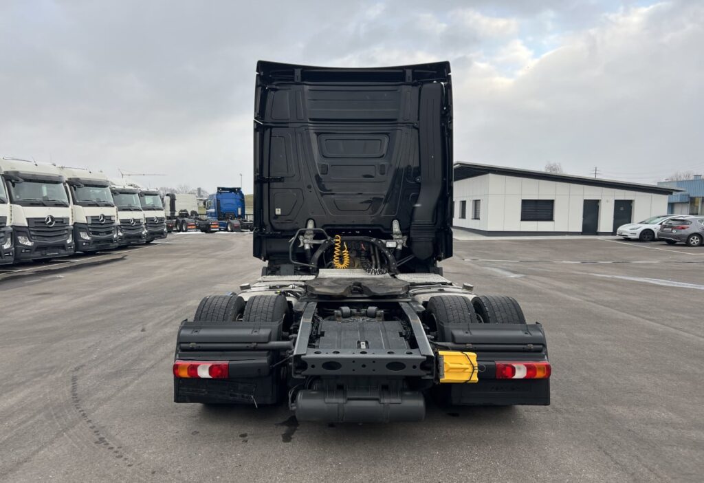 (D) 2017 MB-Actros 1842 4x2 SZM