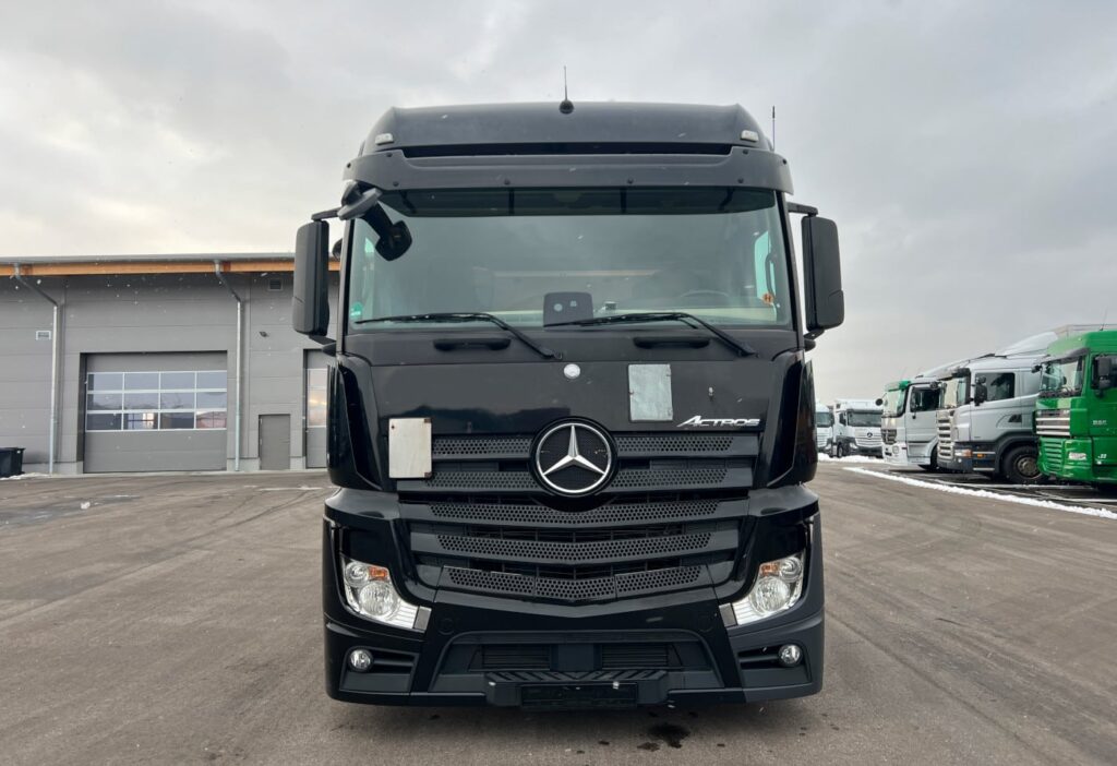 (D) 2017 MB-Actros 1842 4x2 SZM