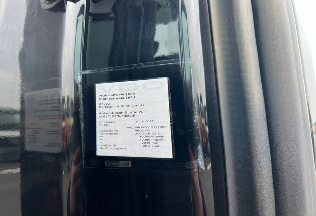 (D) 2017 MB-Actros 1842 4x2 SZM