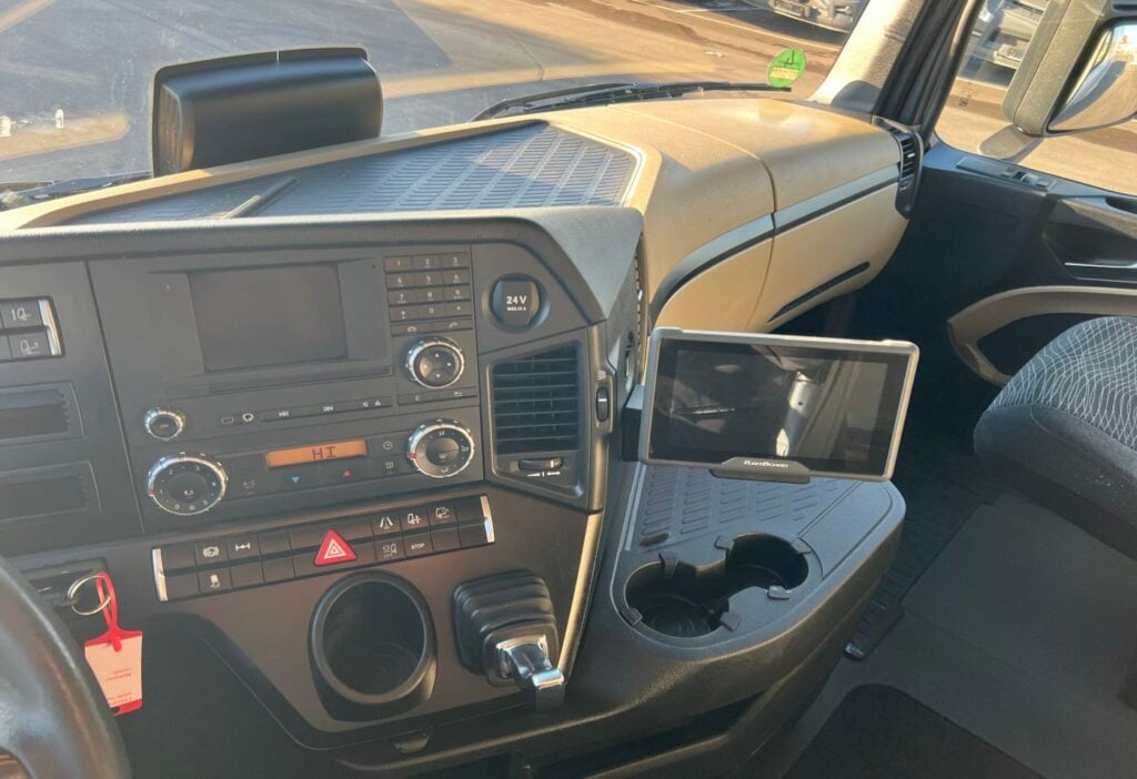 (D) 2016 MB-Actros 1845 4x2 SZM