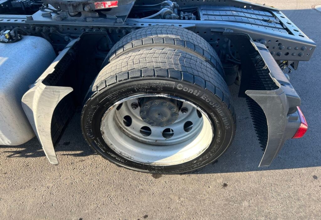 (D) 2016 MB-Actros 1845 4x2 SZM