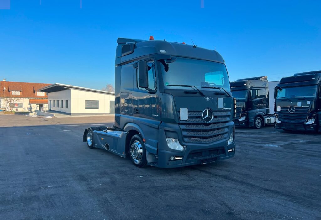 (D) 2016 MB-Actros 1843 4x2 SZM