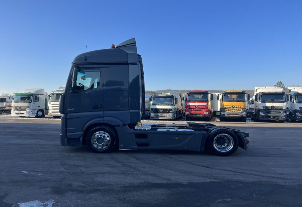(D) 2016 MB-Actros 1843 4x2 SZM