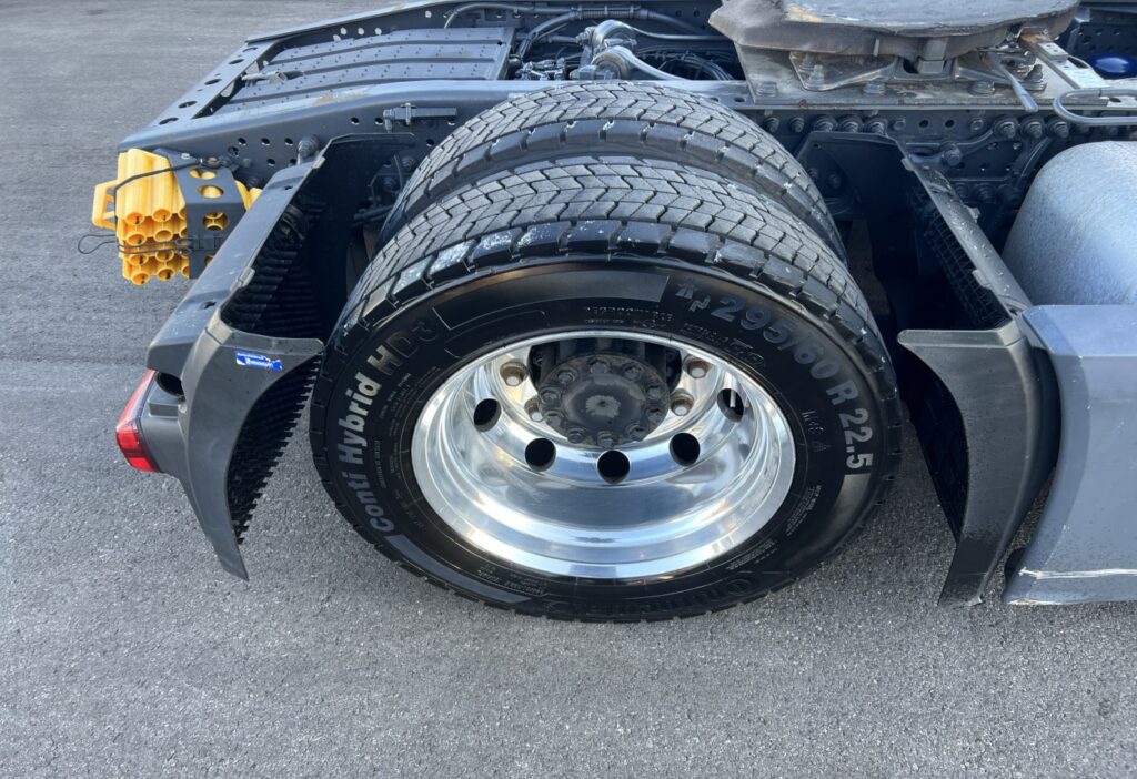(D) 2016 MB-Actros 1843 4x2 SZM