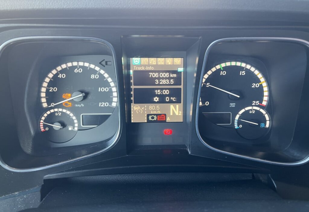 (D) 2016 MB-Actros 1843 4x2 SZM