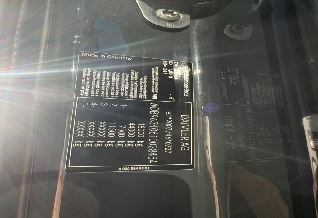(D) 2016 MB-Actros 1843 4x2 SZM
