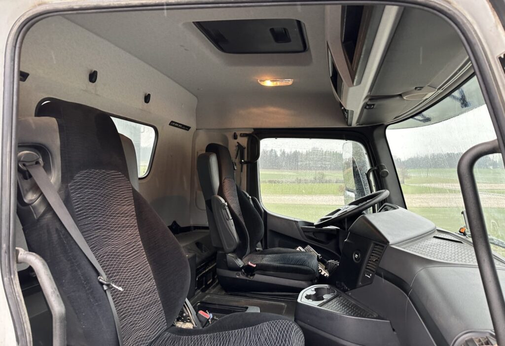 2015 MB-Arocs 3245 8x4 2-SK