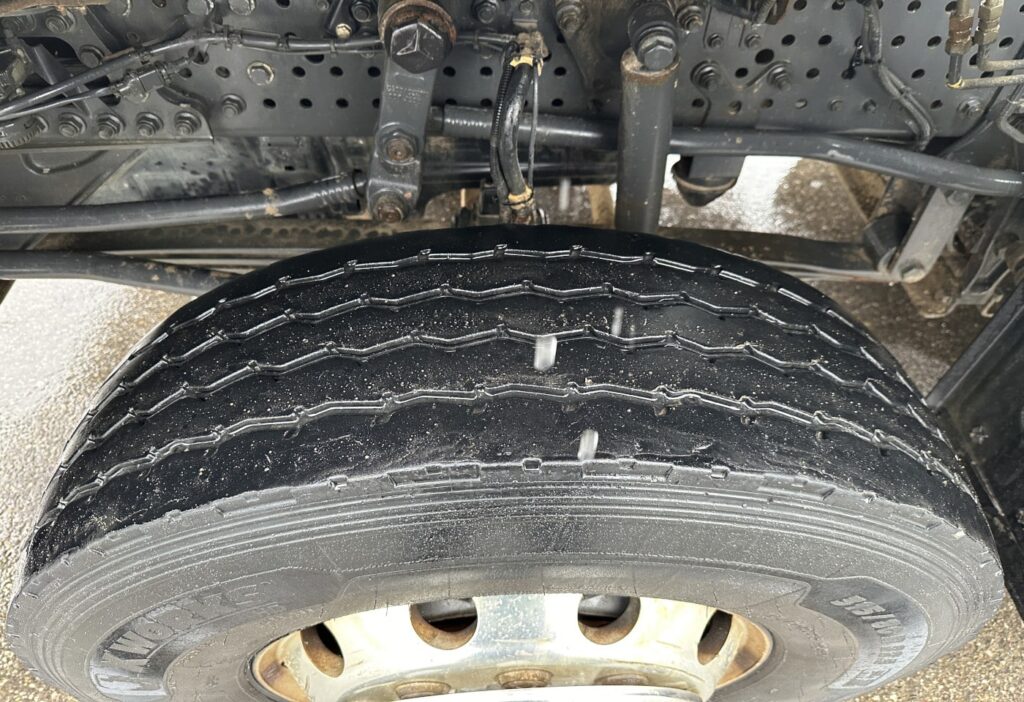 2015 MB-Arocs 3245 8x4 2-SK