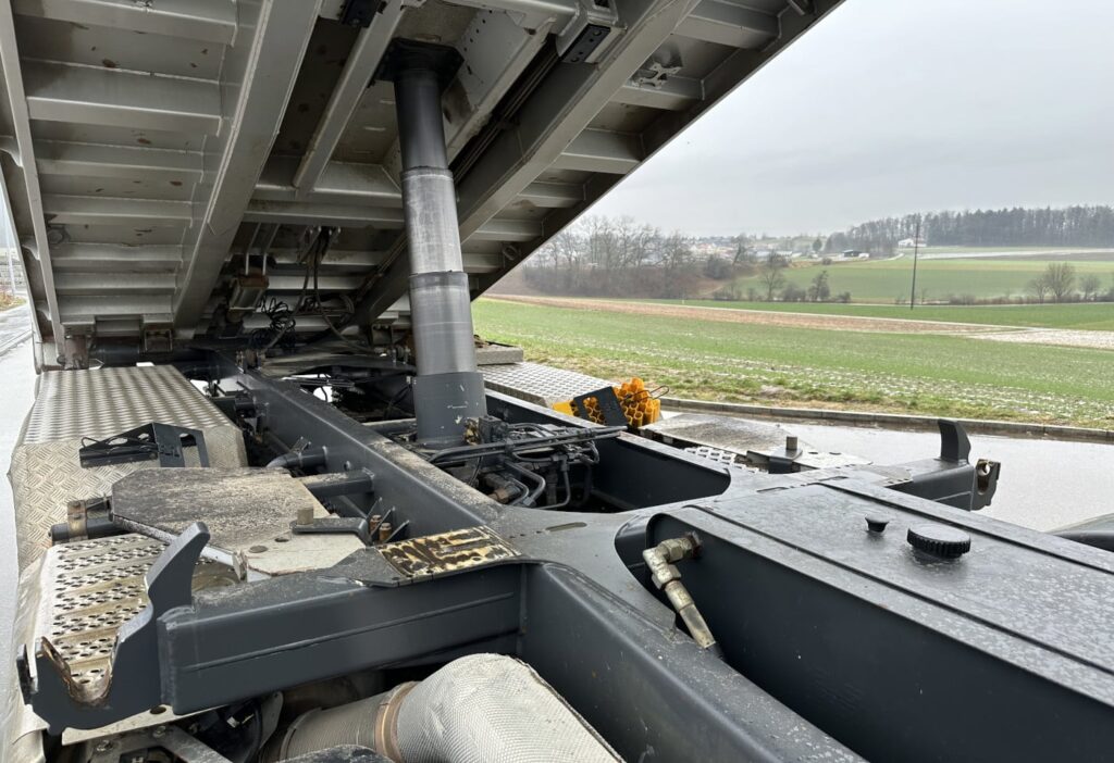 2015 MB-Arocs 3245 8x4 2-SK