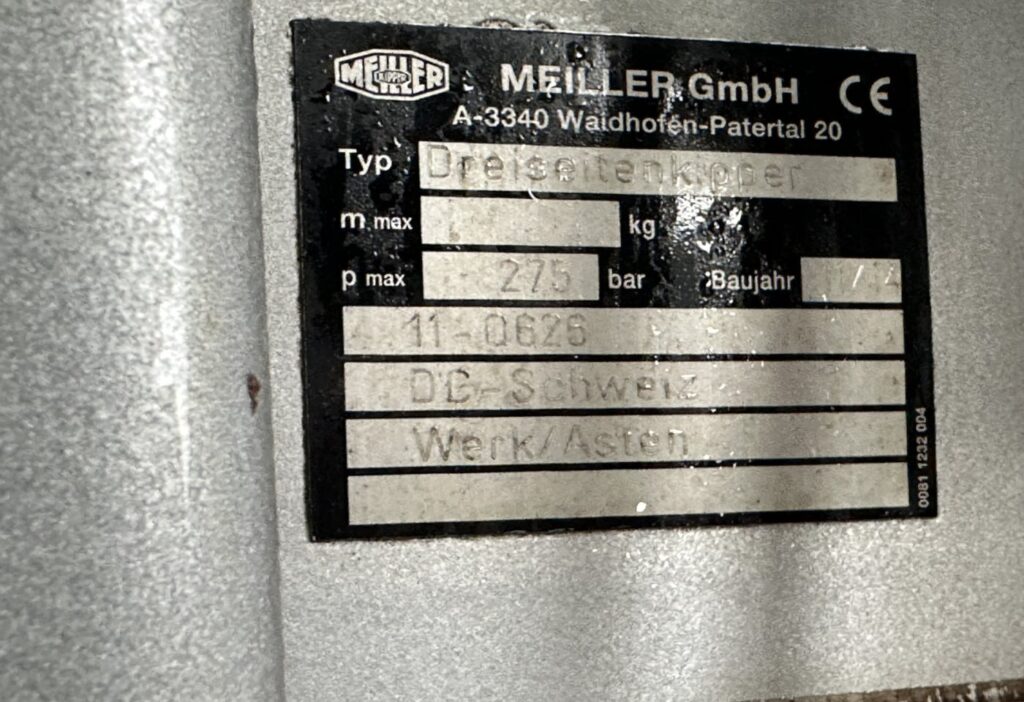 2015 MB-Arocs 3245 8x4 2-SK