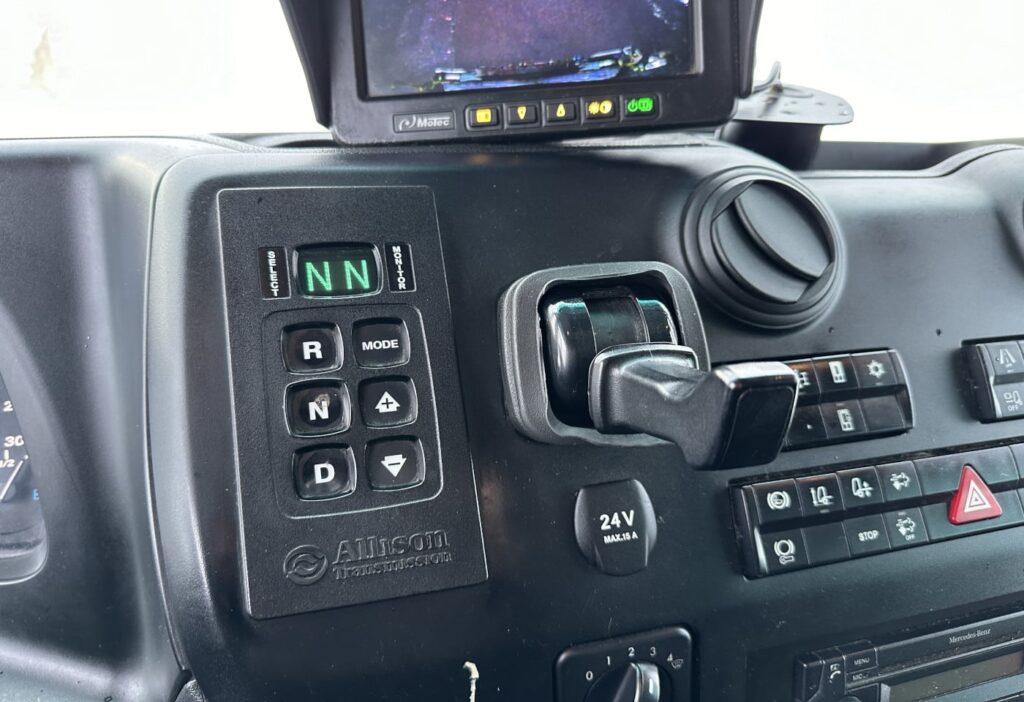 (D) 2015 MB-Econic 2635 6x2*4 Kehrichtwagen
