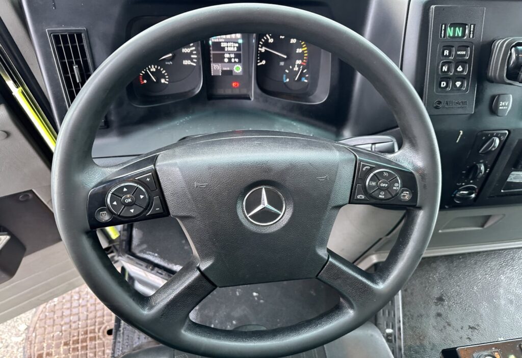 (D) 2015 MB-Econic 2635 6x2*4 Kehrichtwagen