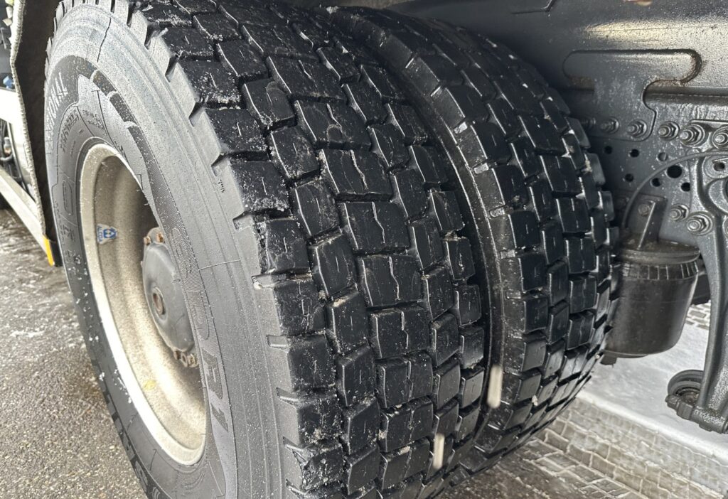 (D) 2015 MB-Econic 2635 6x2*4 Kehrichtwagen