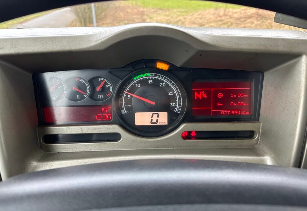 (D) 2007 Renault Premium 450 6x2*4 Brücke / Kran