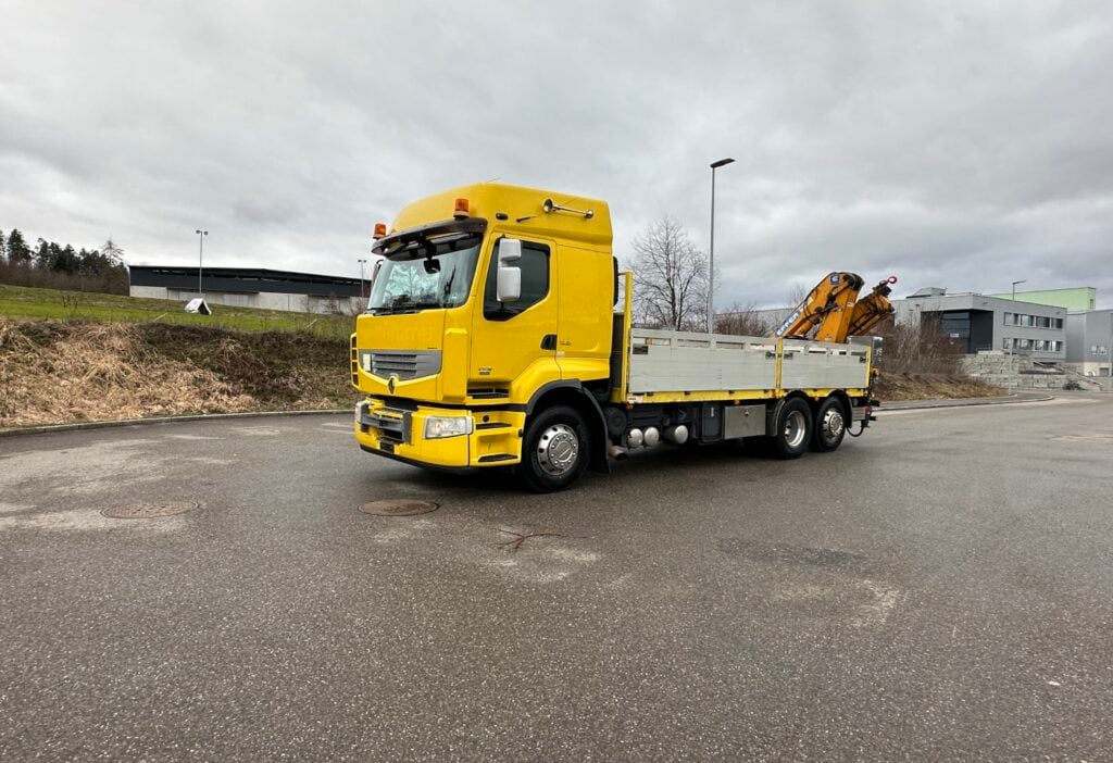 (D) 2007 Renault Premium 450 6x2*4 Brücke / Kran