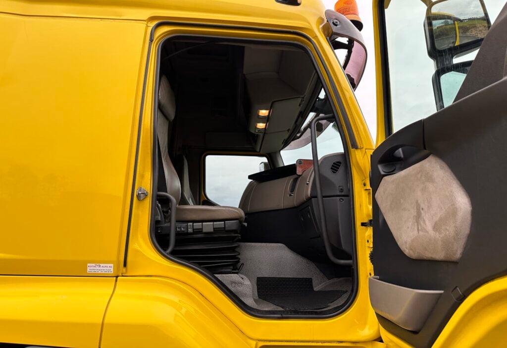 (D) 2007 Renault Premium 450 6x2*4 Brücke / Kran