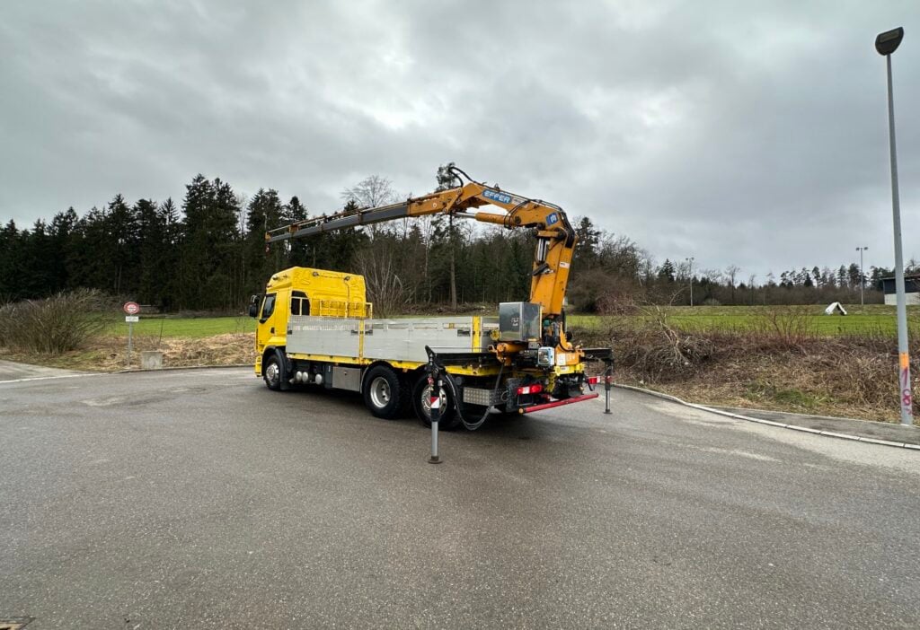 (D) 2007 Renault Premium 450 6x2*4 Brücke / Kran