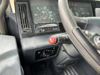 Image_24020M_Mercedes-Benz_Actros 3240 8x4 Haken / Kran