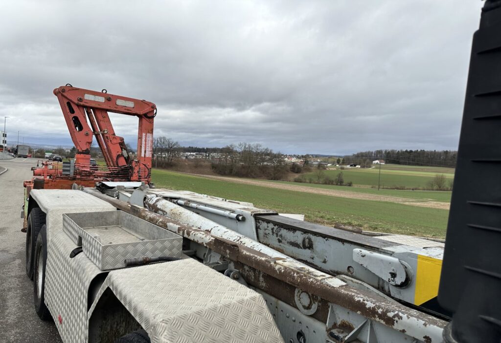 1999 MB-Actros 3240 8x4 Haken / Kran